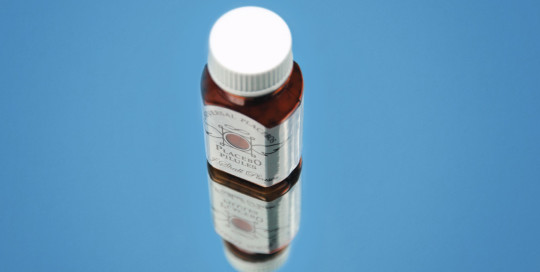 small product photography placebo bottle